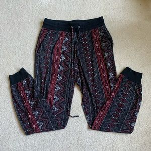 Women’s yoga pants